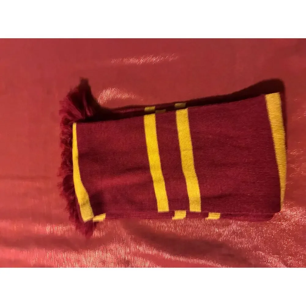 Harry Potter Scarf Unisex One Size Gryffindor Knit Striped Fringe Red Gold